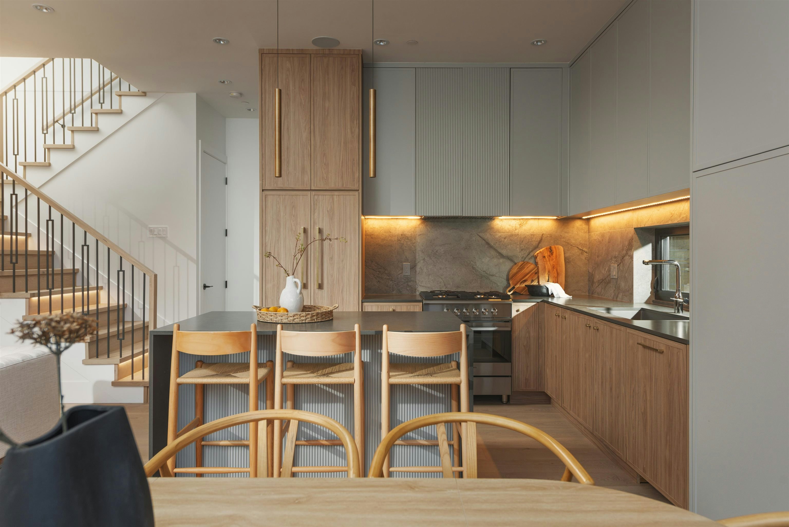 1-2684 Oxford Street, Vancouver, BC, V5K 1N3