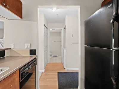 205-5600 Andrews Road - 4