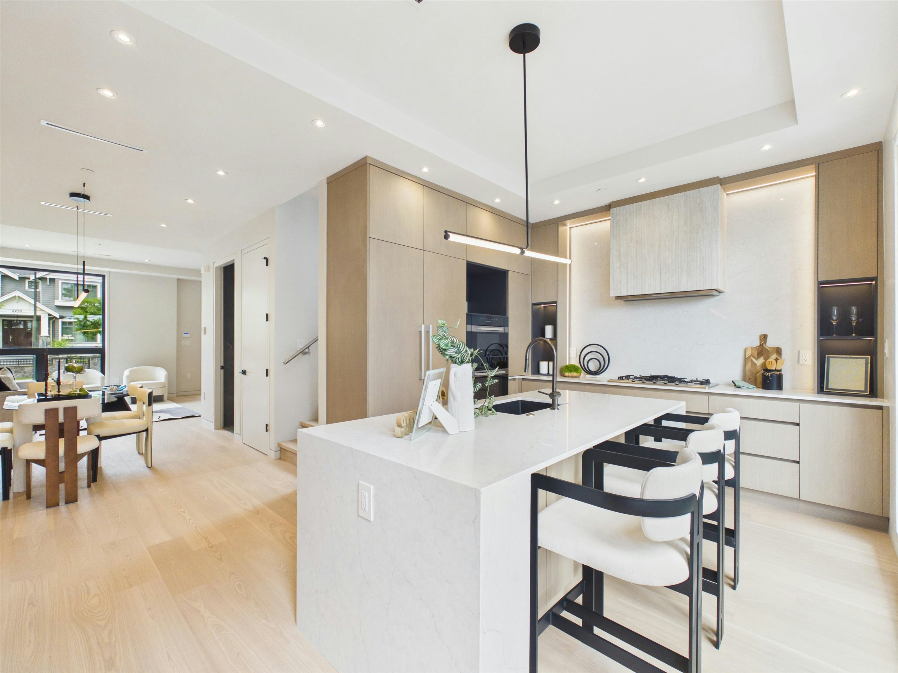 2230 W 21st Avenue, Vancouver, BC, V6L 1J5 - 12