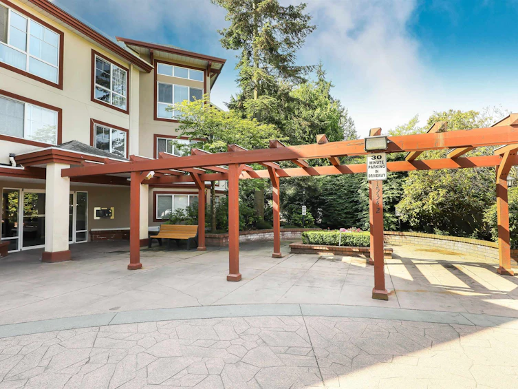 302-15342 20th Avenue, Surrey, BC, V4A 2A3 - 2