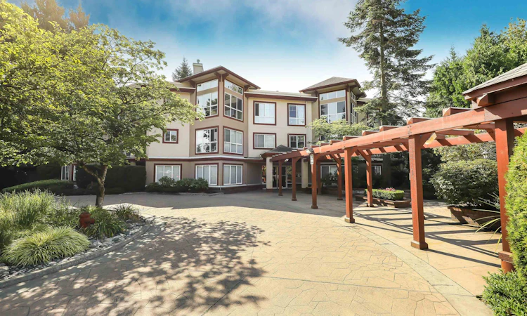 302-15342 20th Avenue