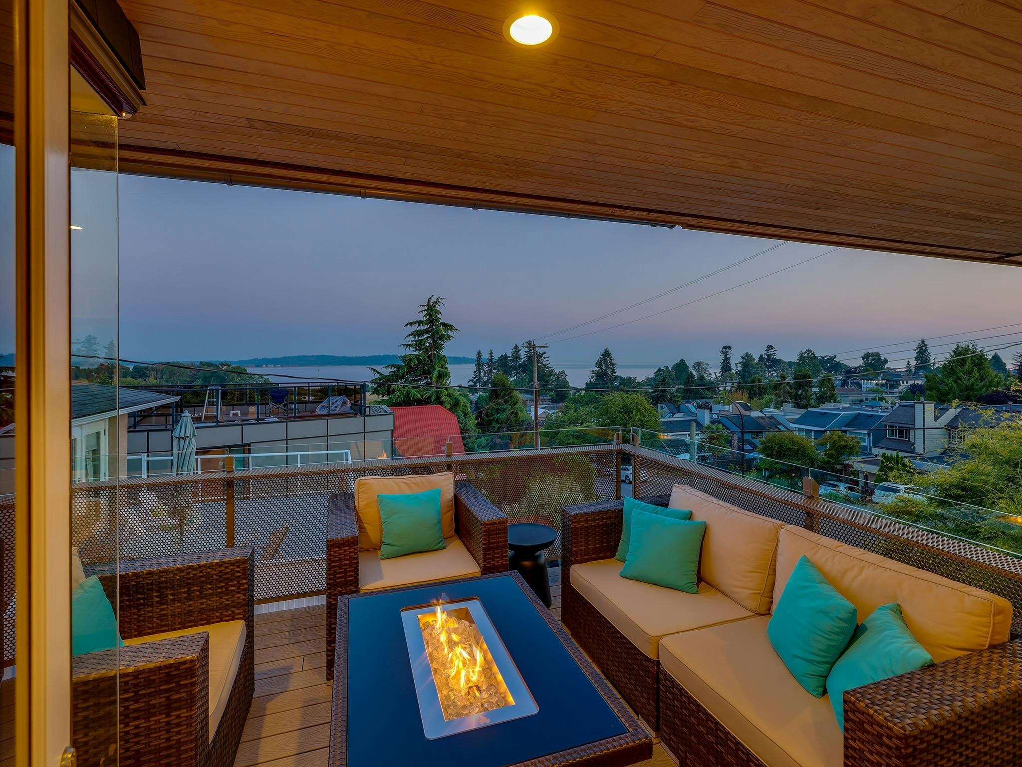 942 Keil Street, Surrey, BC, V4B 4V7 - 17