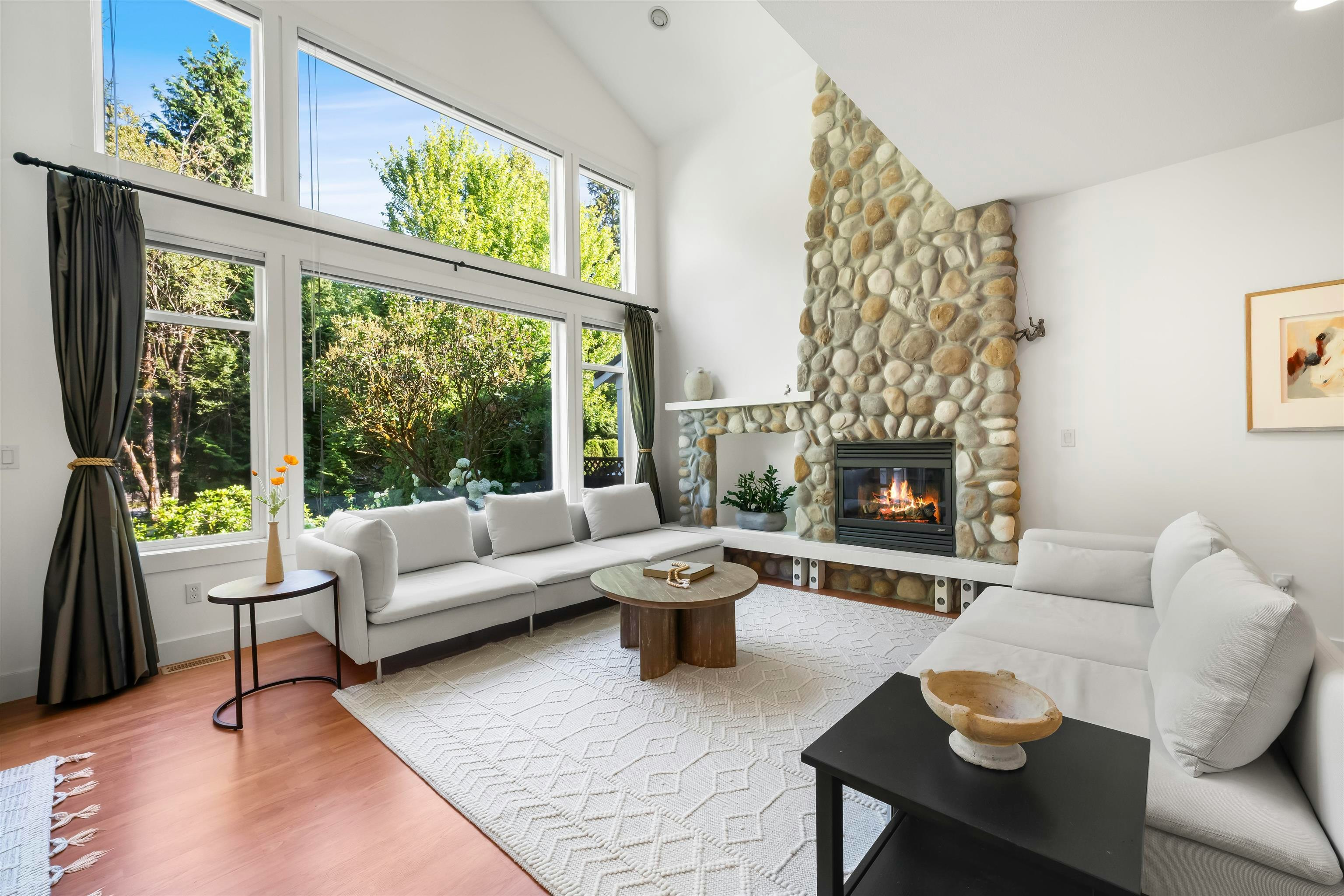 1931 Parkway Boulevard, Coquitlam, BC, V3E 3L5 - 8