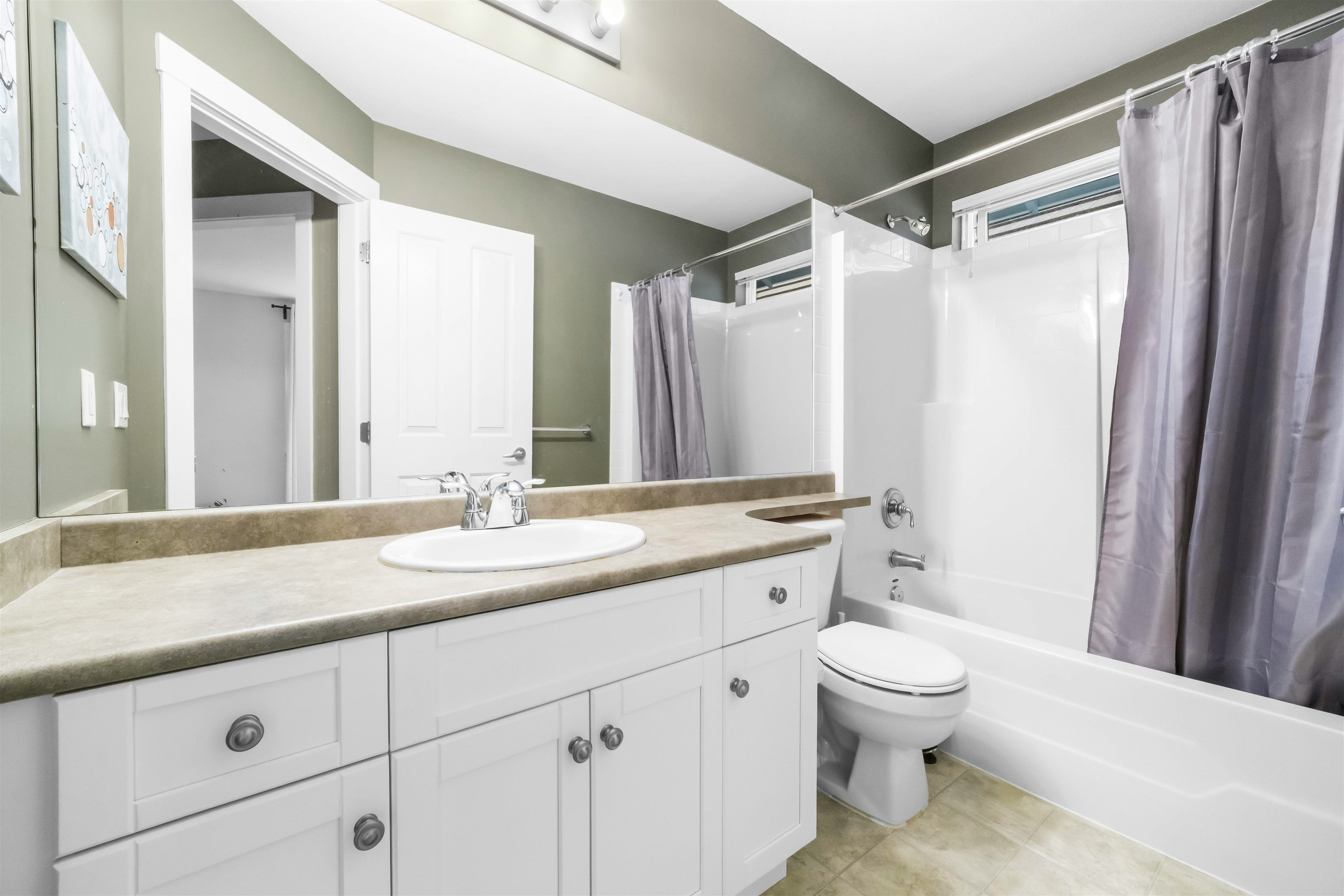1931 Parkway Boulevard, Coquitlam, BC, V3E 3L5 - 20