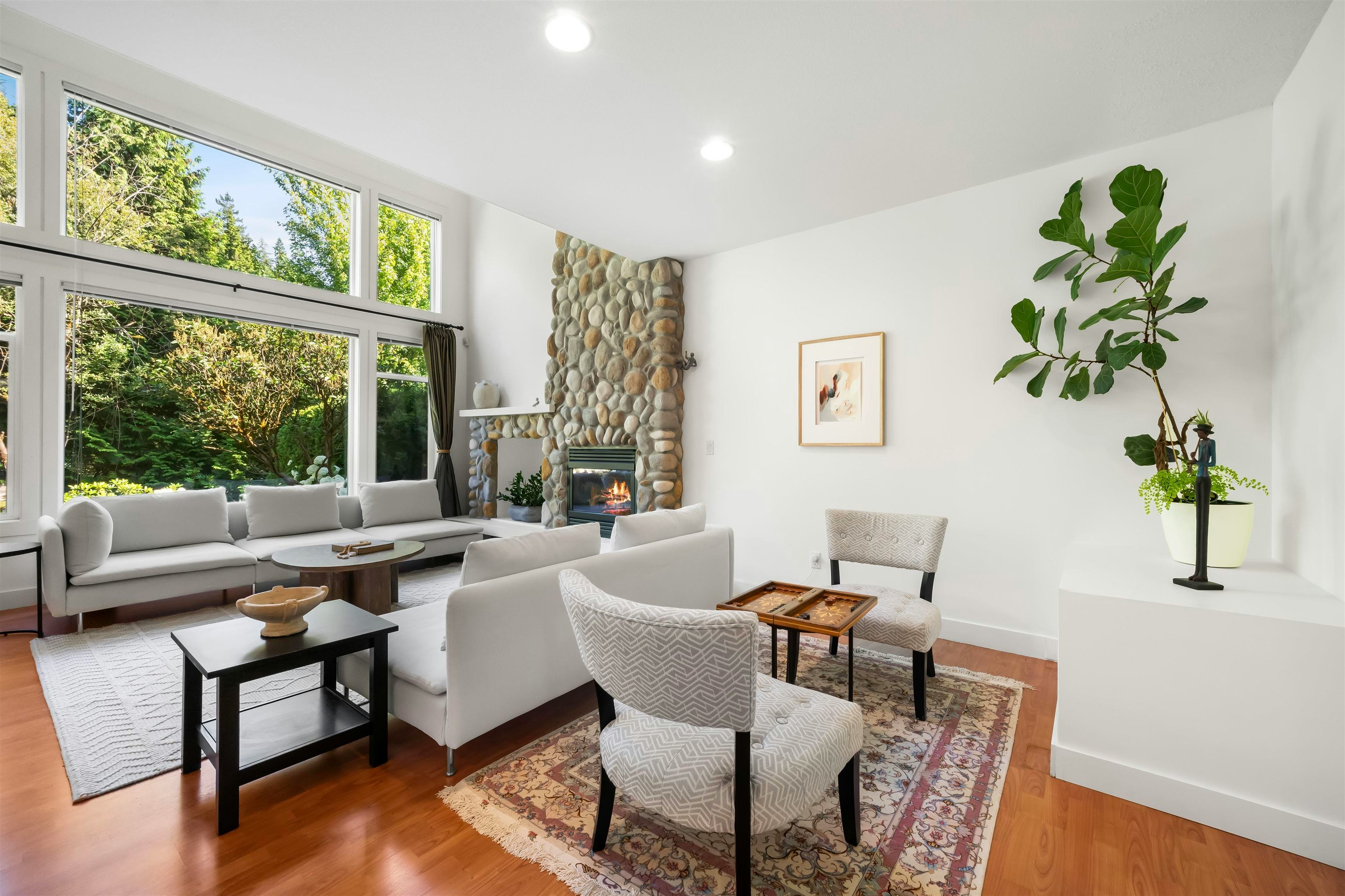 1931 Parkway Boulevard, Coquitlam, BC, V3E 3L5 - 11