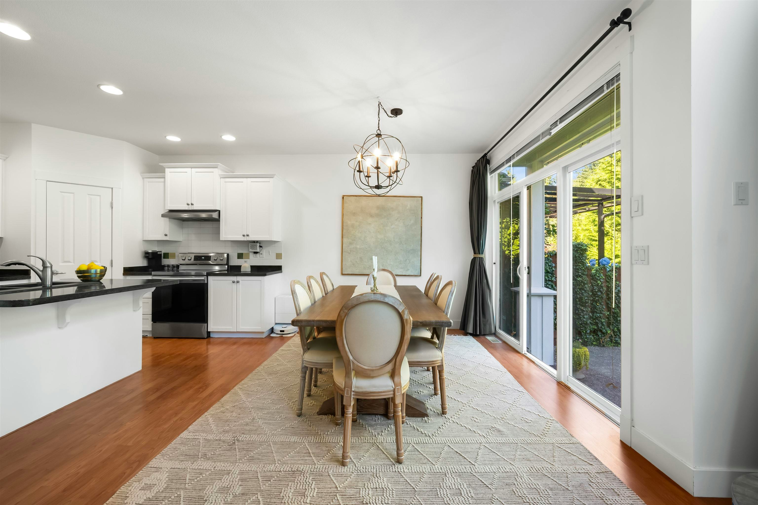 1931 Parkway Boulevard, Coquitlam, BC, V3E 3L5 - 9