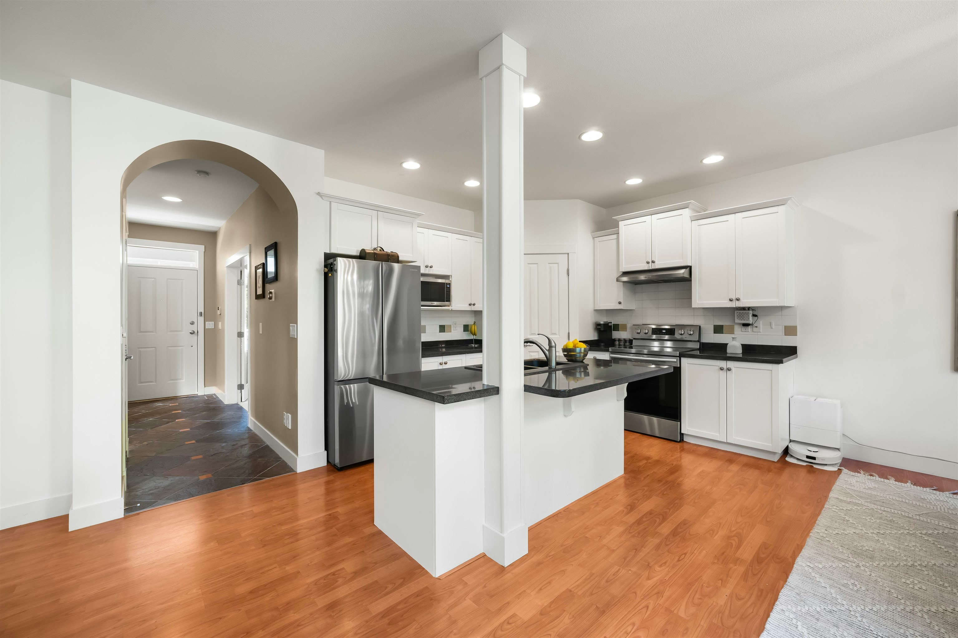 1931 Parkway Boulevard, Coquitlam, BC, V3E 3L5 - 12