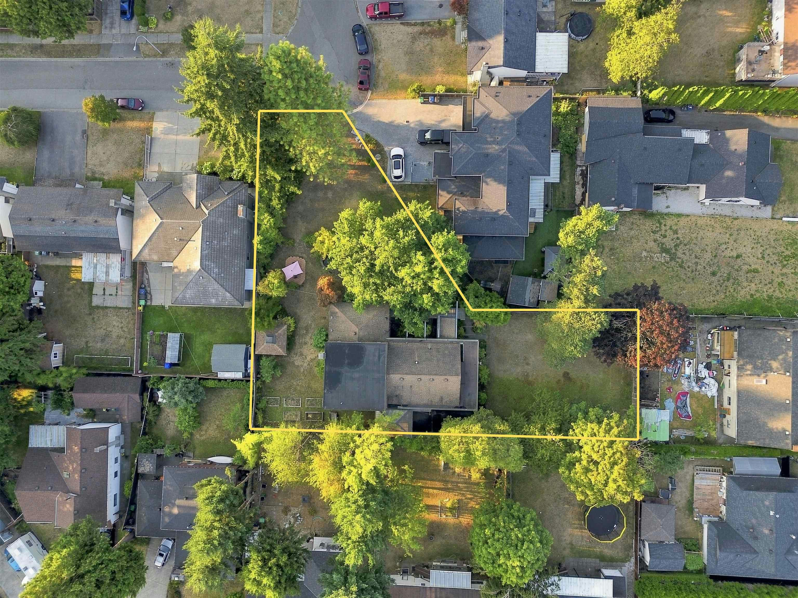 14246 102 Avenue, Surrey, BC, V3T 5A5
