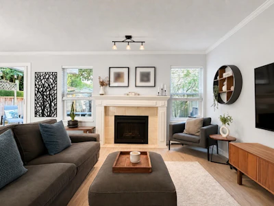 9-4855 57 Street - 2