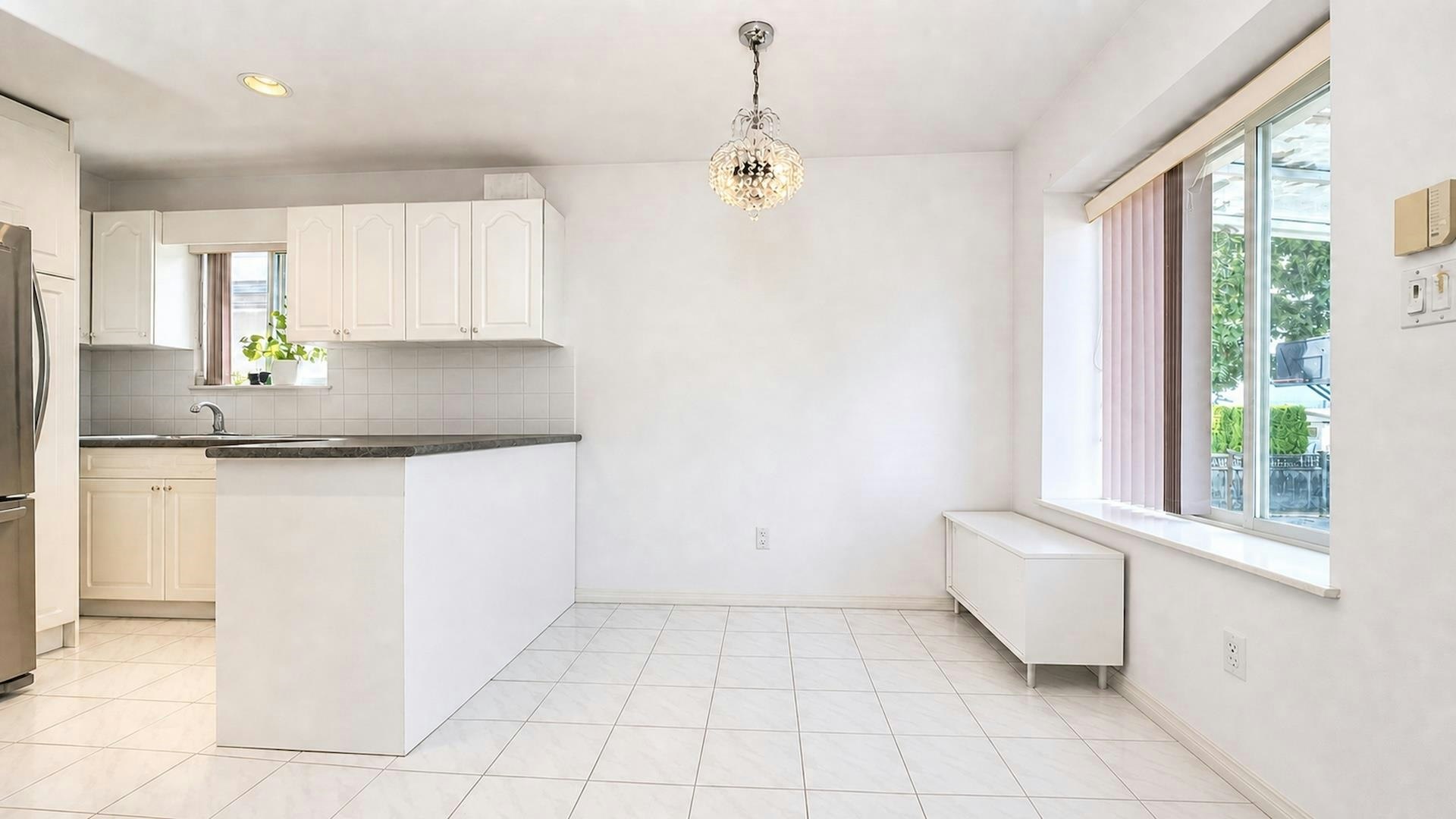 3211 Queens Avenue, Vancouver, BC, V5R 4T7 - 7