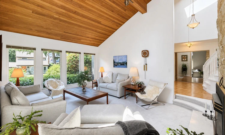 11715 Chateau Wynd
