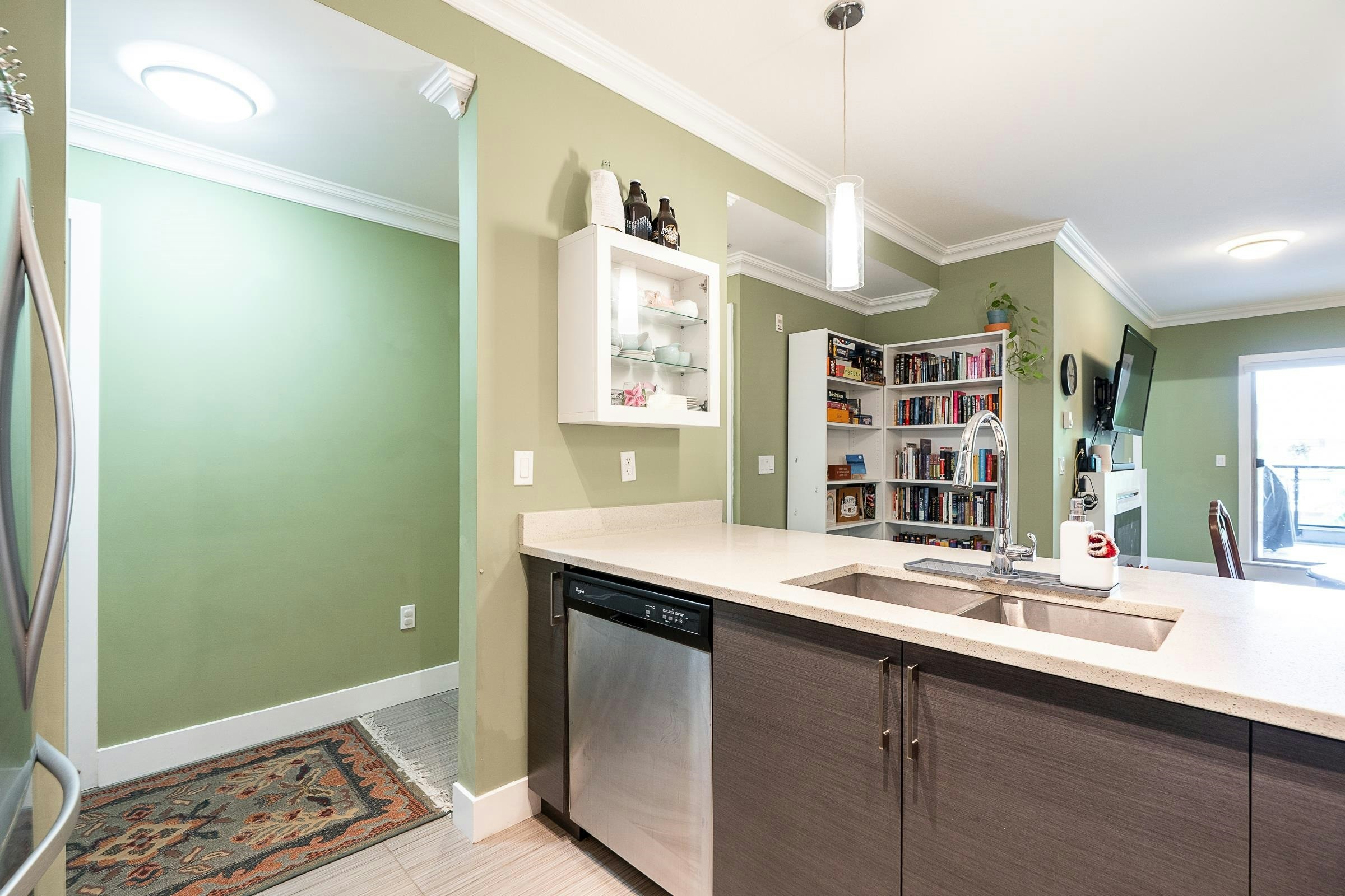 203-2349 Welcher Avenue, Port Coquitlam, BC, V3C 1X6 - 7