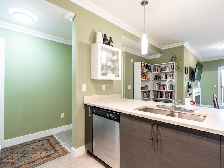 203-2349 Welcher Avenue, Port Coquitlam, BC, V3C 1X6 - 7