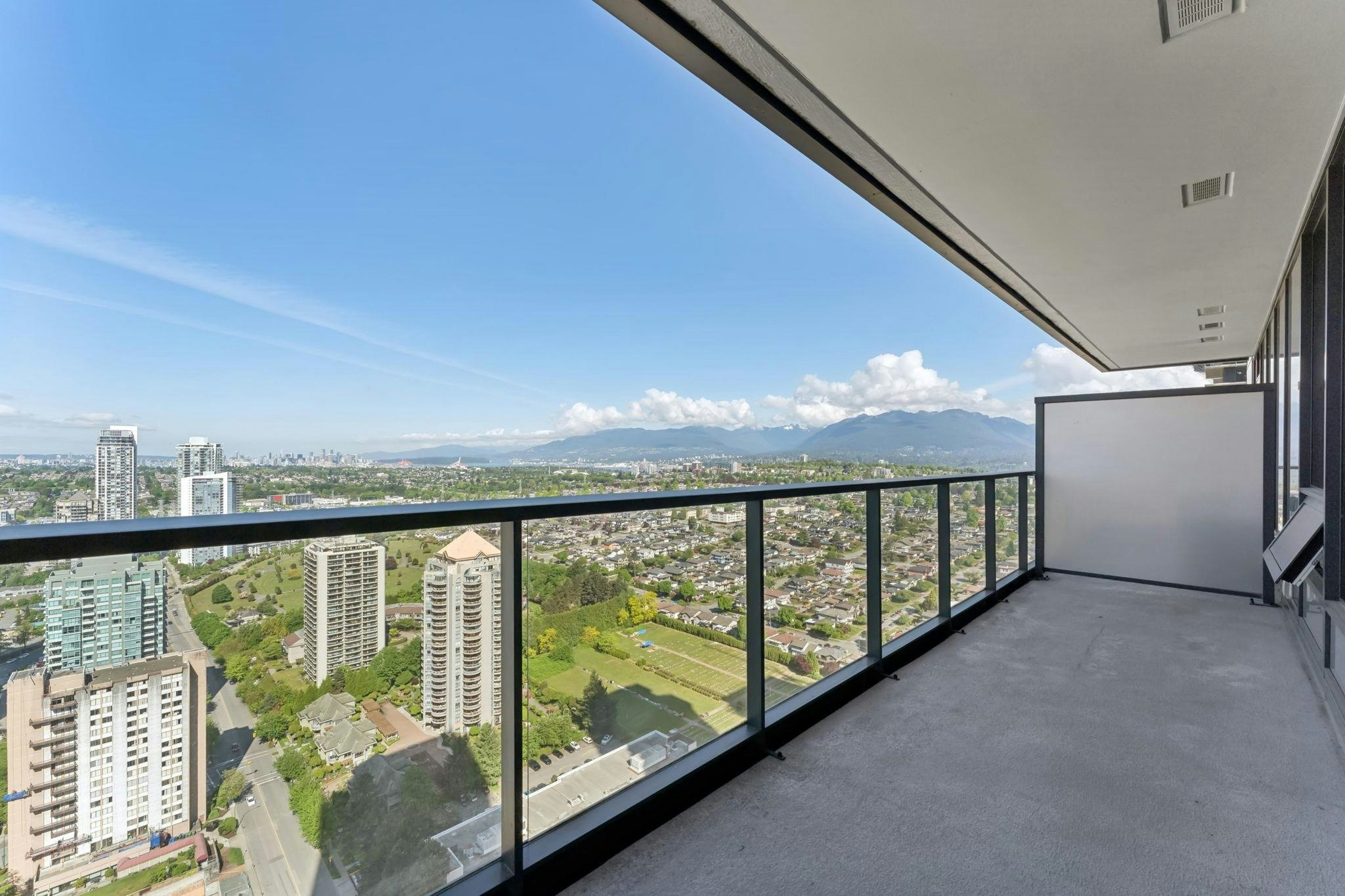 3710-4510 Halifax Way, Burnaby, BC, V5C 0K4 - 9