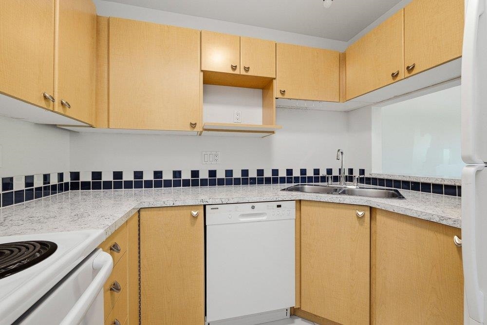 17-5900 Muir Drive, Richmond, BC, V6V 2Y8 - 9