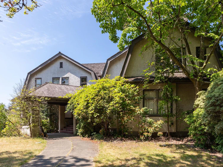 4987 Connaught Drive, Vancouver, BC, V6M 3E8 - 2