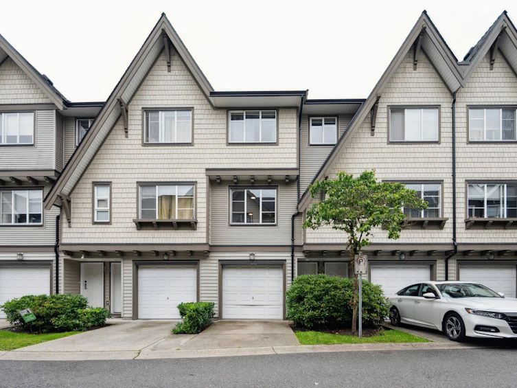 26-15871 85 Avenue, Surrey, BC, V4N 0Y9