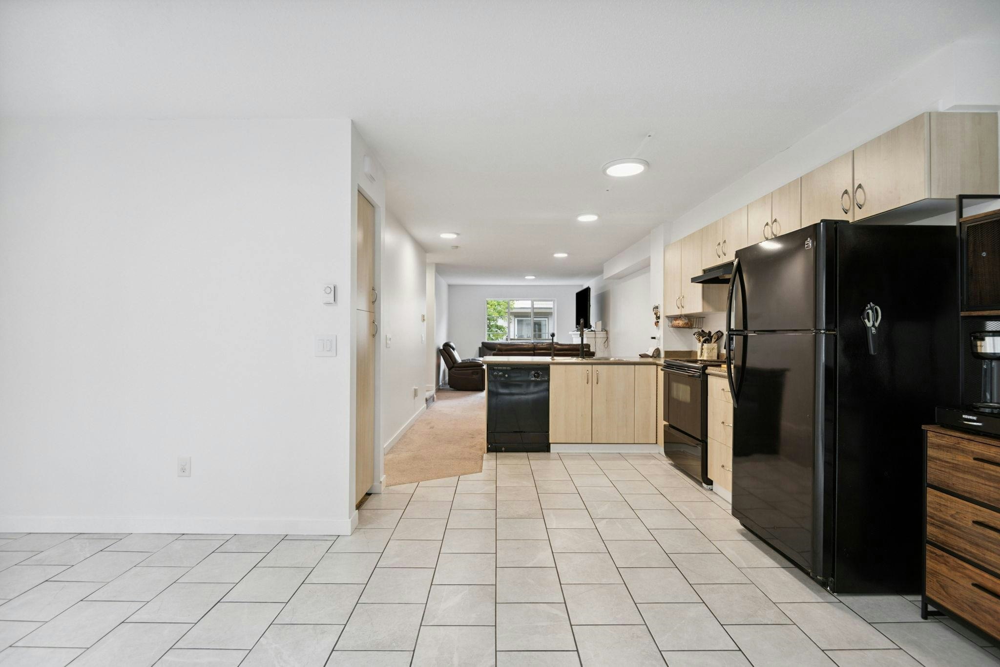 26-15871 85 Avenue, Surrey, BC, V4N 0Y9 - 8