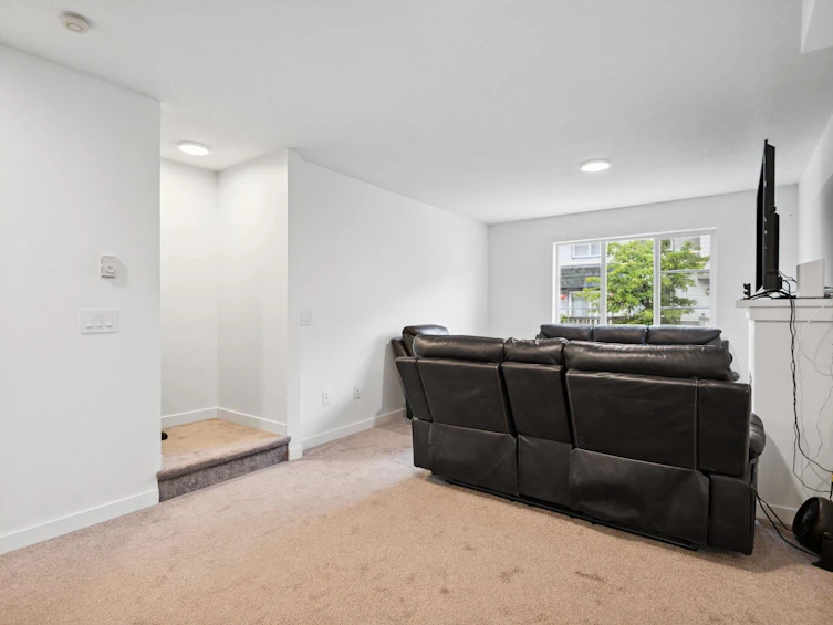 26-15871 85 Avenue, Surrey, BC, V4N 0Y9 - 13