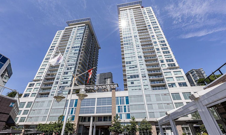 705-908 Quayside Drive