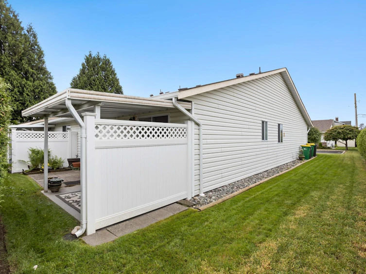 21-12276 189a Street, Pitt Meadows, BC, V3Y 2G2 - 31