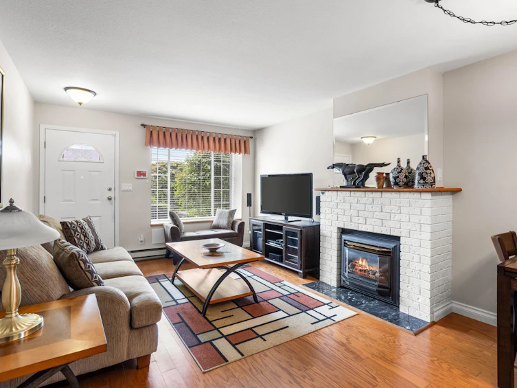21-12276 189a Street, Pitt Meadows, BC, V3Y 2G2 - 3