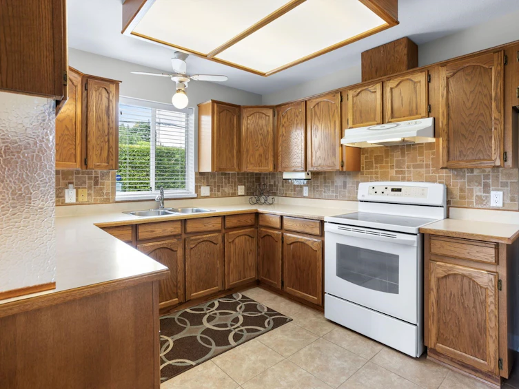 21-12276 189a Street, Pitt Meadows, BC, V3Y 2G2 - 9