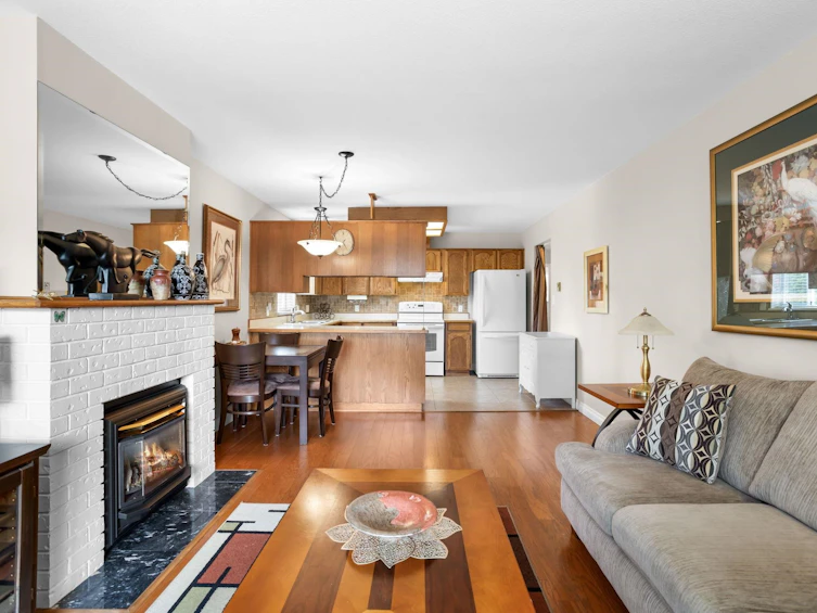 21-12276 189a Street, Pitt Meadows, BC, V3Y 2G2 - 6