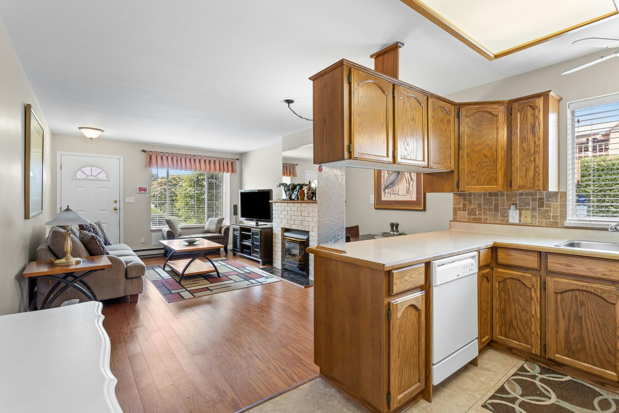 21-12276 189a Street, Pitt Meadows, BC, V3Y 2G2 - 11