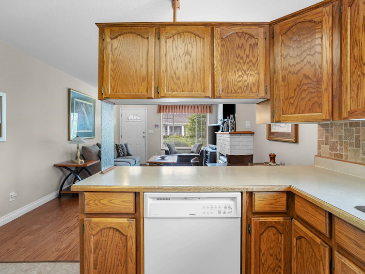 21-12276 189a Street, Pitt Meadows, BC, V3Y 2G2 - 13