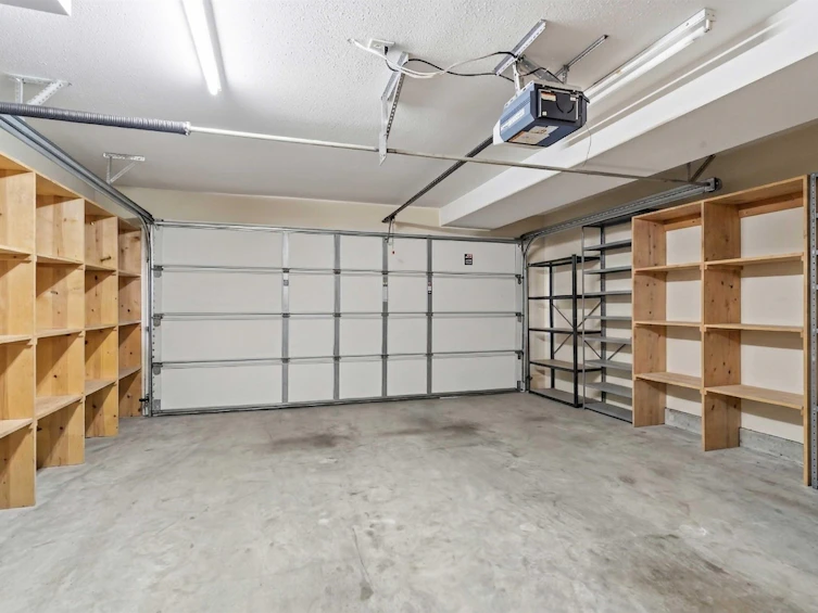 8433 Jellicoe Street, Vancouver, BC, V5S 2J4 - 20