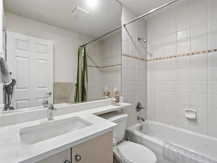8433 Jellicoe Street, Vancouver, BC, V5S 2J4 - 15