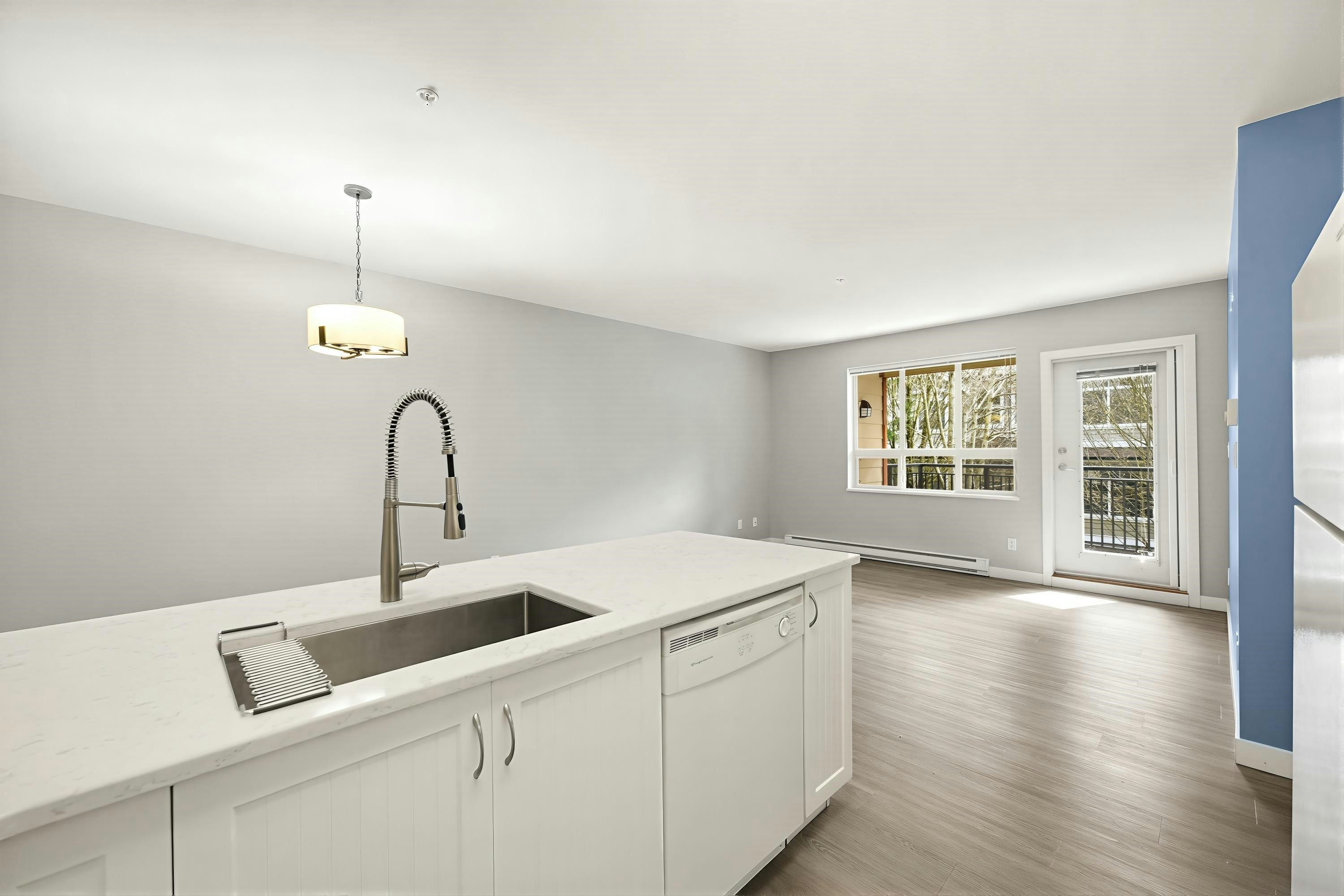 202-16068 83 Avenue, Surrey, BC, V3S 8M2 - 16