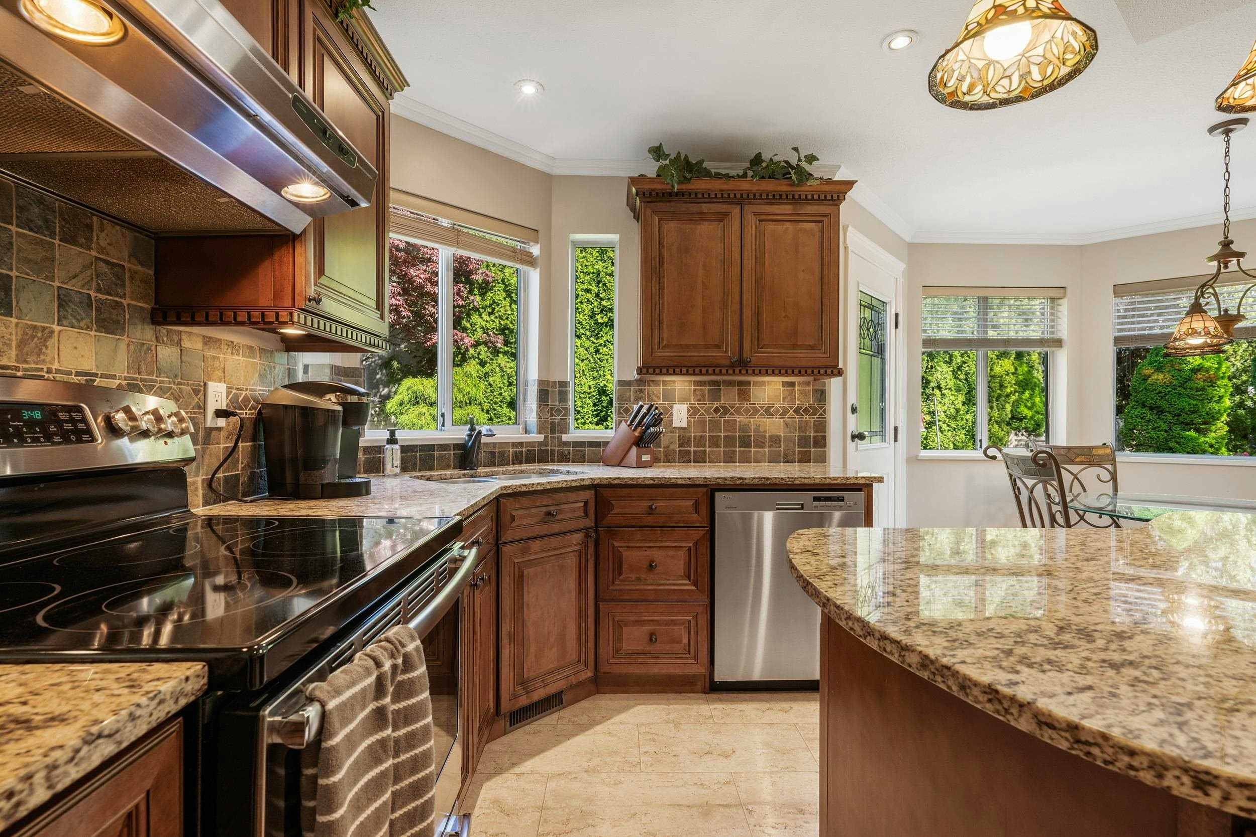 8030 153a Street, Surrey, BC, V3S 7X7 - 6