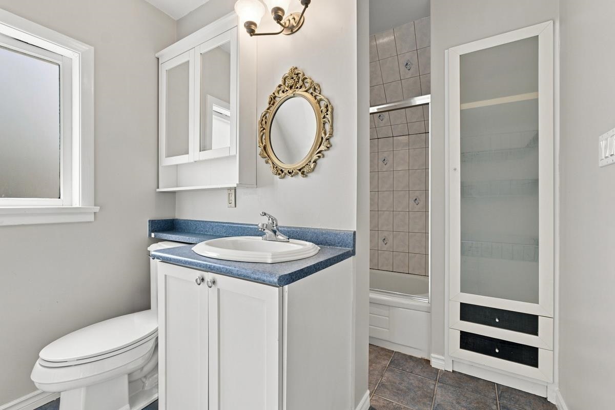 5809 Granville Street, Vancouver, BC, V6M 3C8 - 22