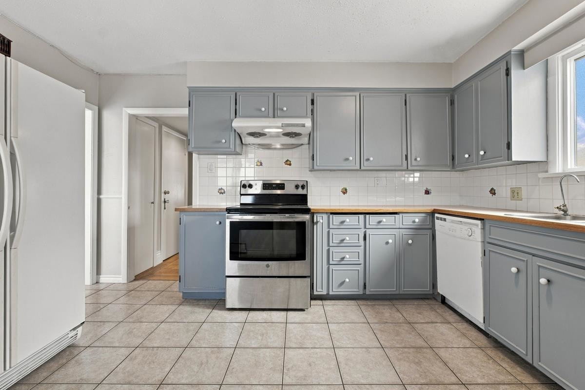5809 Granville Street, Vancouver, BC, V6M 3C8 - 6