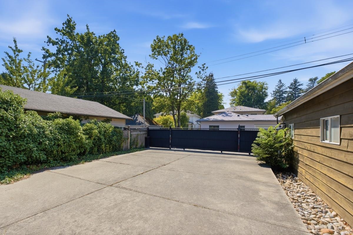 5809 Granville Street, Vancouver, BC, V6M 3C8 - 24