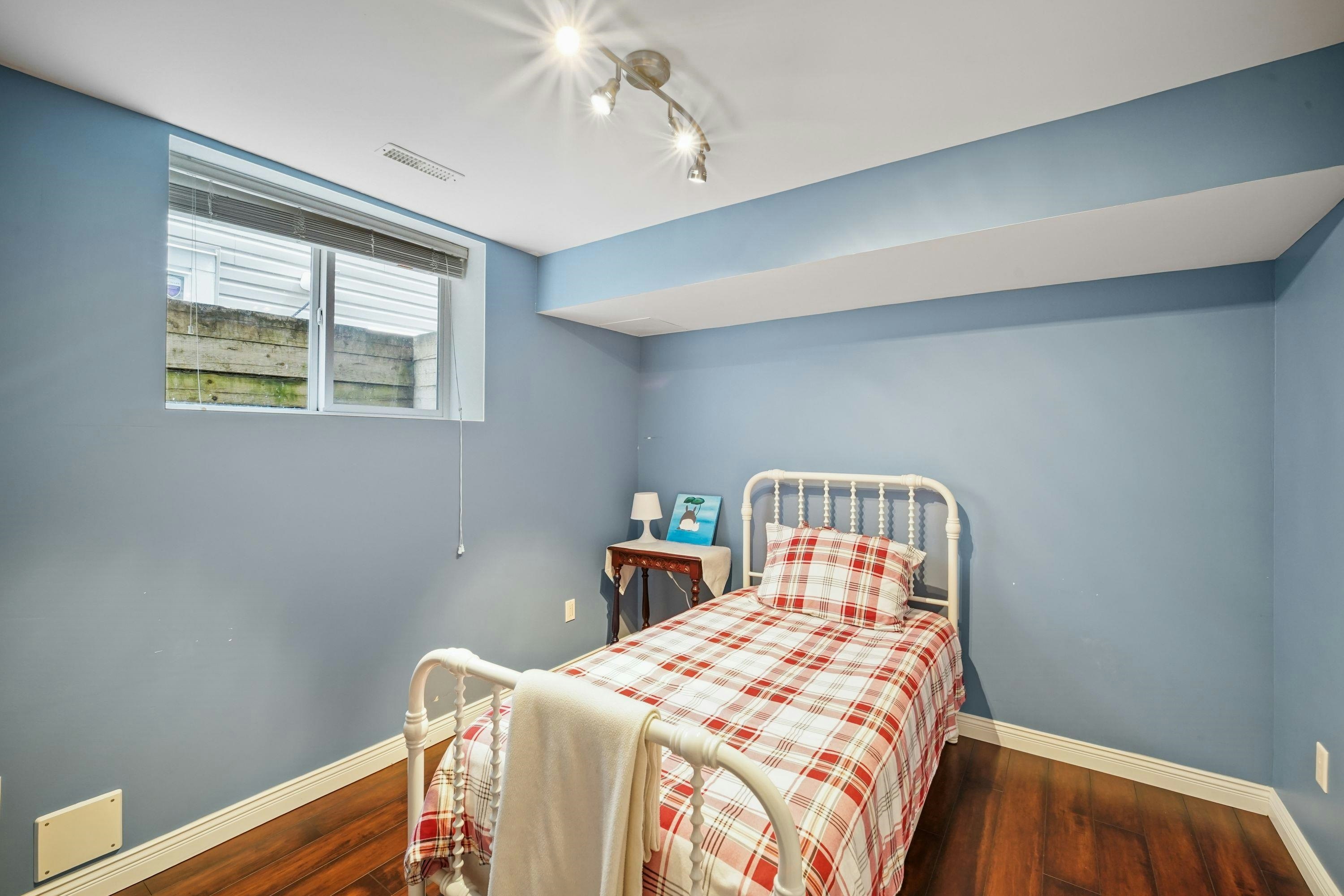 18045 70a Avenue, Surrey, BC, V3S 7C5 - 26