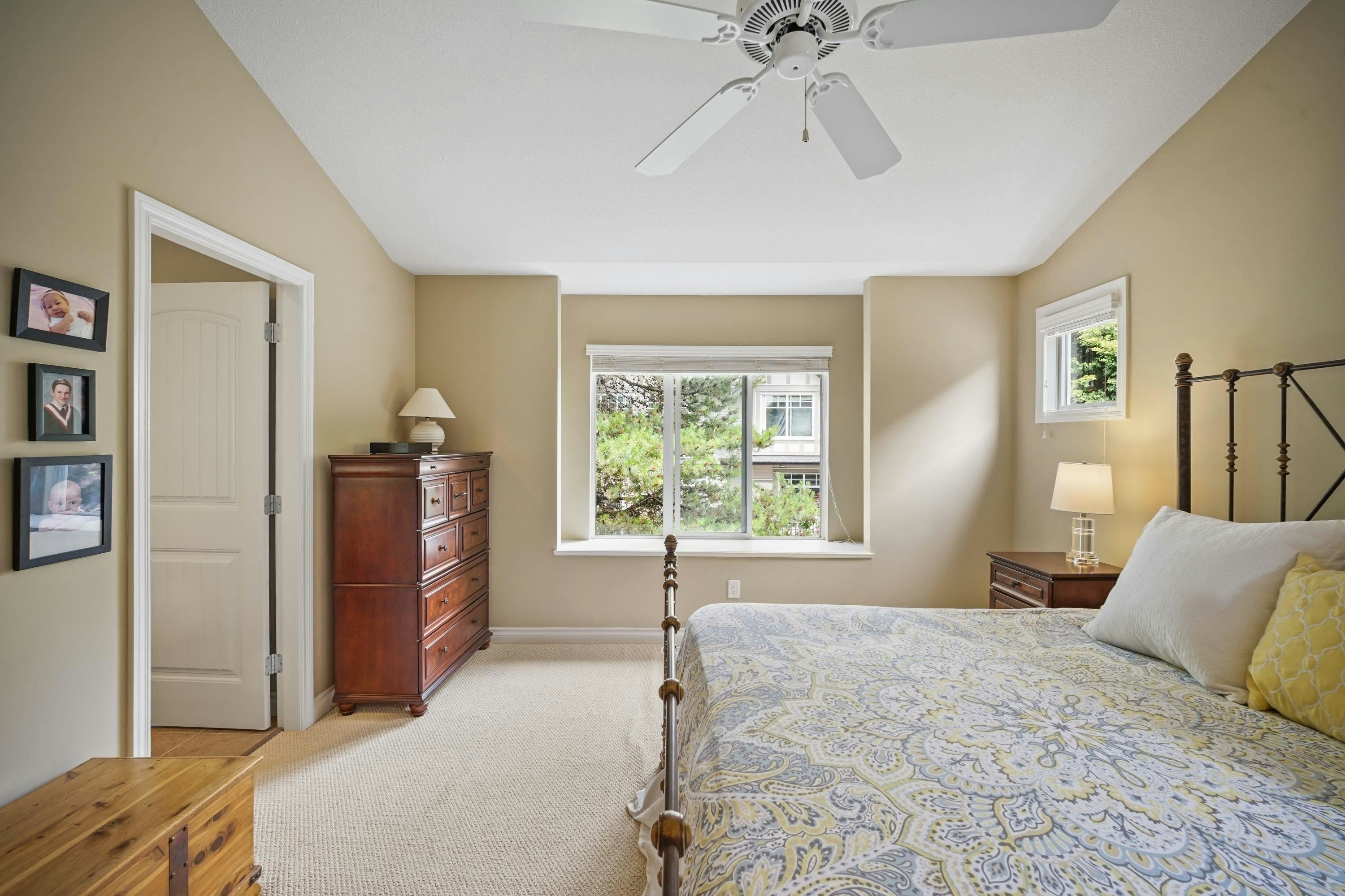 18045 70a Avenue, Surrey, BC, V3S 7C5 - 14