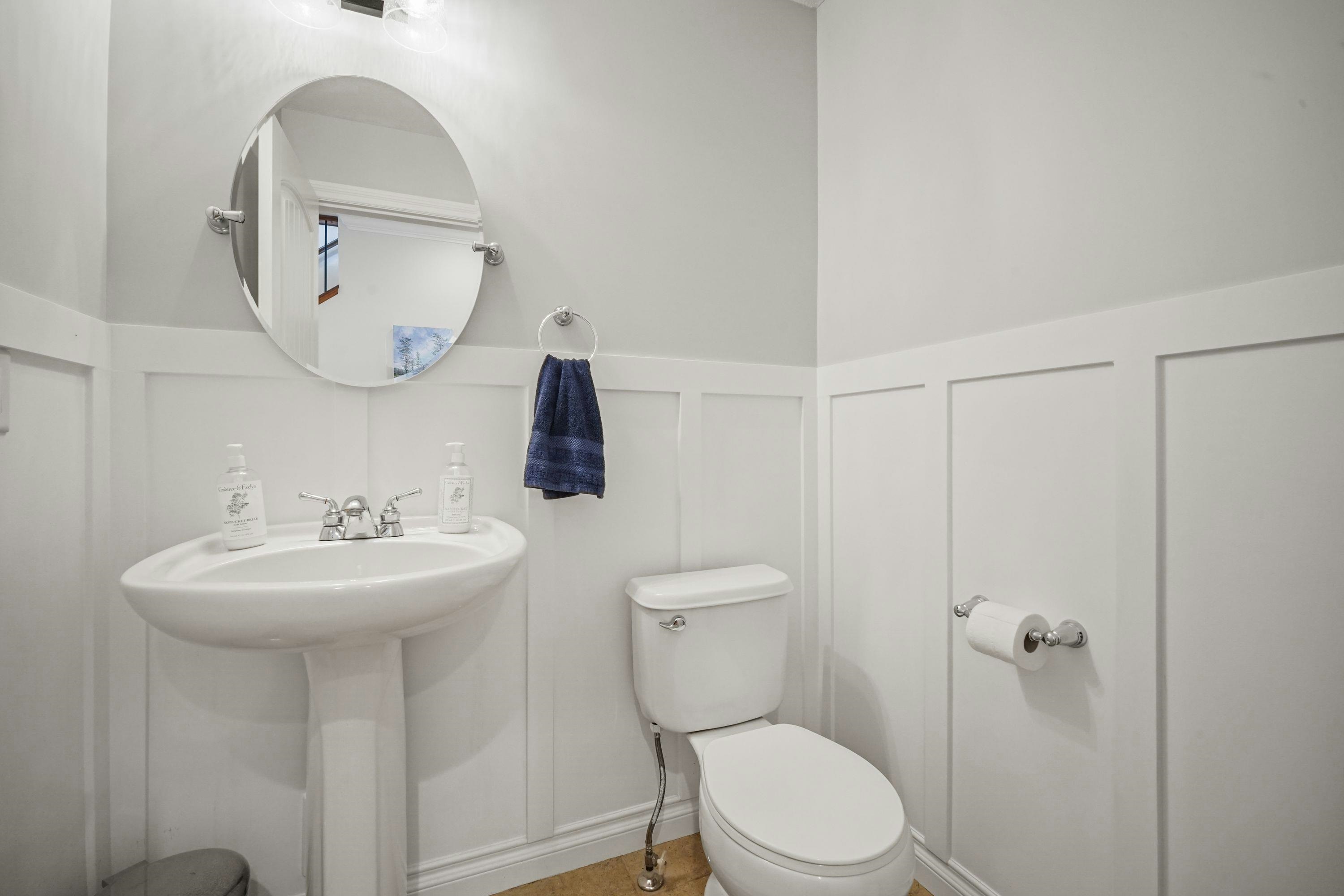 18045 70a Avenue, Surrey, BC, V3S 7C5 - 11