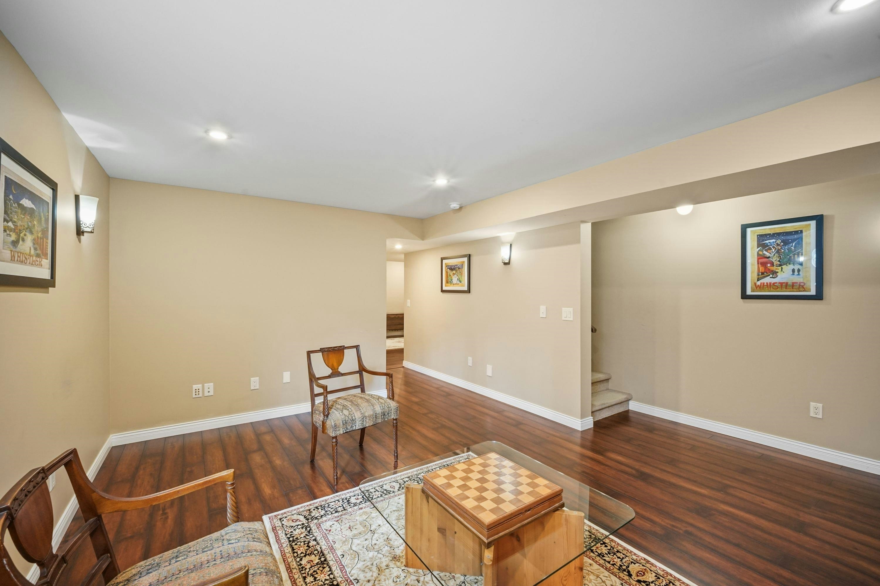 18045 70a Avenue, Surrey, BC, V3S 7C5 - 23