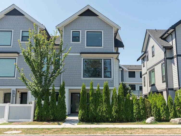 108 Jardine Street, New Westminster, BC, V3M 0M4