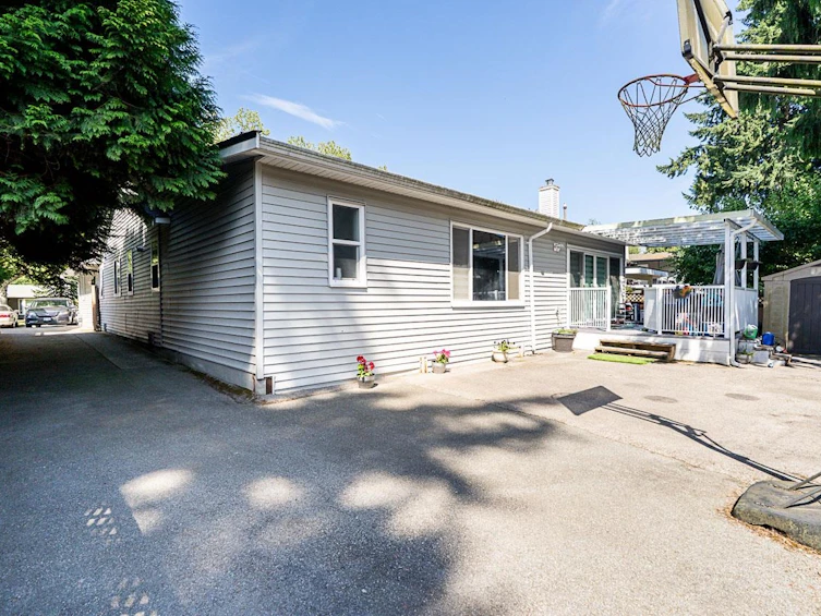 13032 61 Avenue, Surrey, BC, V3X 2H5 - 27
