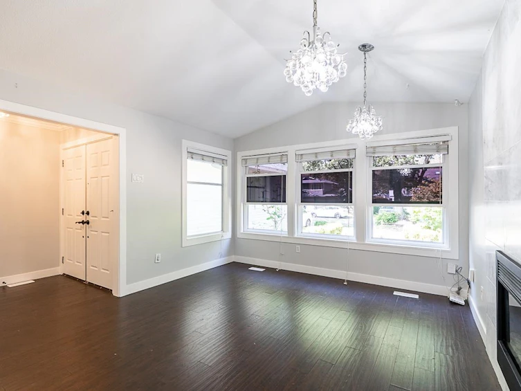 13032 61 Avenue, Surrey, BC, V3X 2H5 - 6