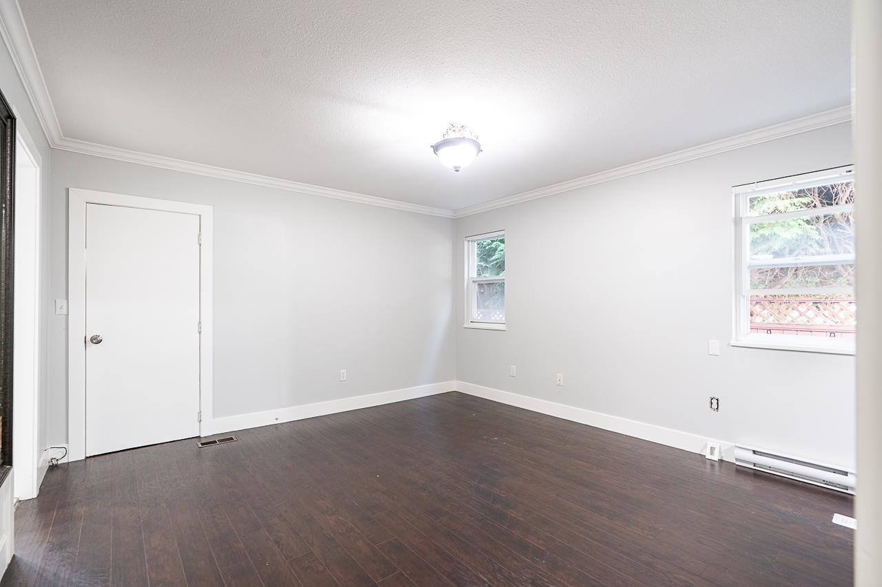 13032 61 Avenue, Surrey, BC, V3X 2H5 - 14