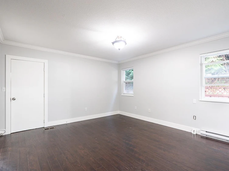 13032 61 Avenue, Surrey, BC, V3X 2H5 - 14