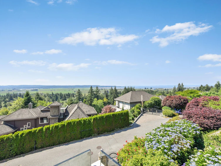 13421 55a Avenue, Surrey, BC, V3X 3B5 - 13