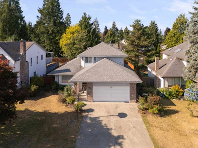 15753 98 Avenue - 2