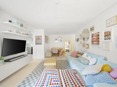 305-1009 Howay Street - 5