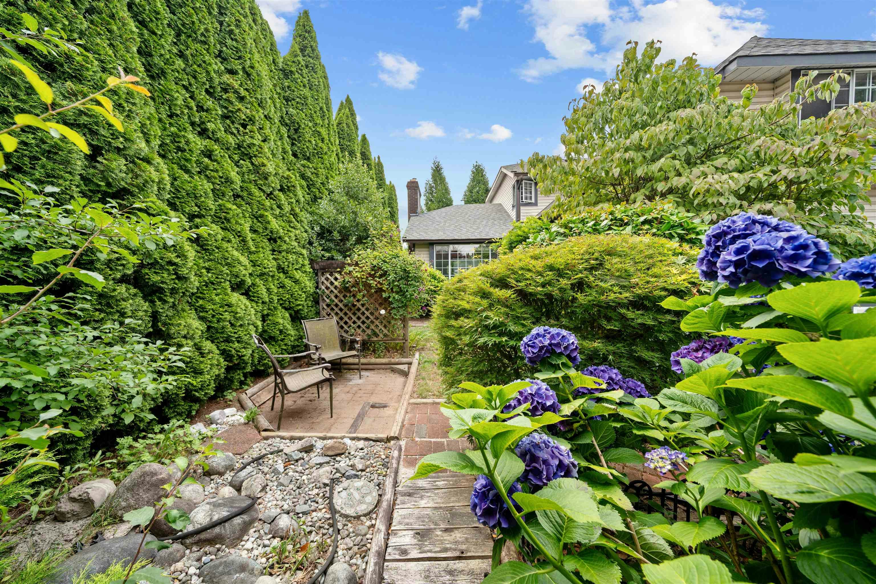 20240 121 Avenue, Maple Ridge, BC, V2X 9P1 - 32